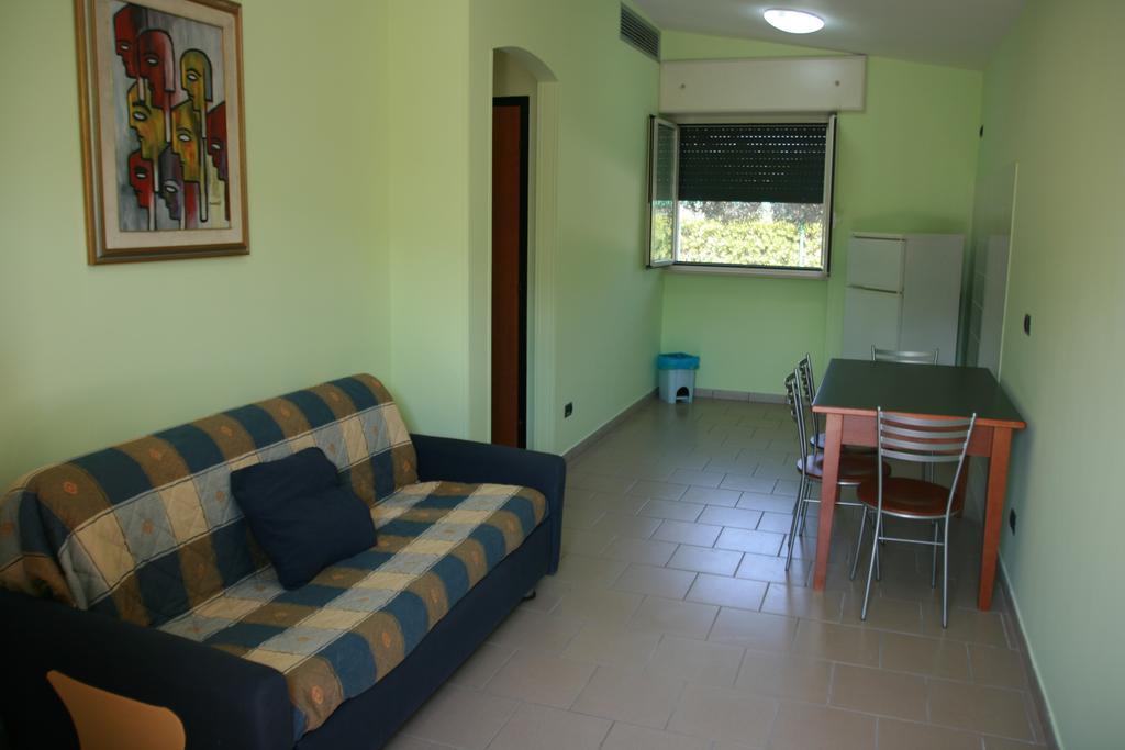 Villaggio Turistico Malibuu Мандурия Екстериор снимка